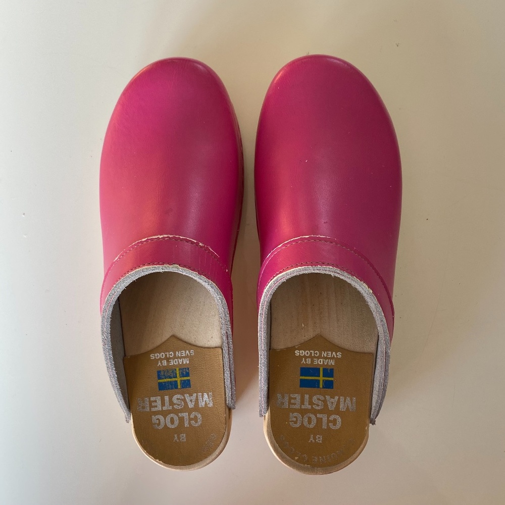 Shoe